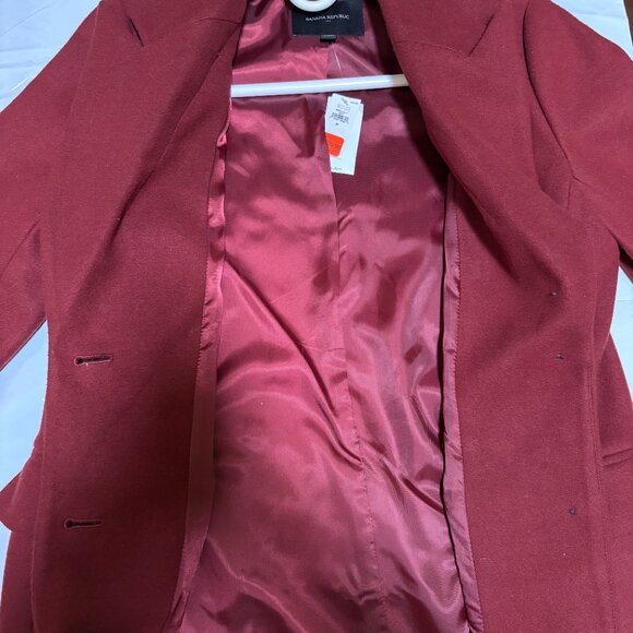 Banana Republic Sz M Overcoat with Button Closure In Rustic Red $240 - Picture 7 of 7